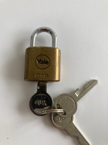 Yale padlock keys - yale,