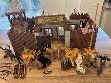 Playmobil 3023 Fort Eagle Western Confederate Fort Horses Rifles Pistols