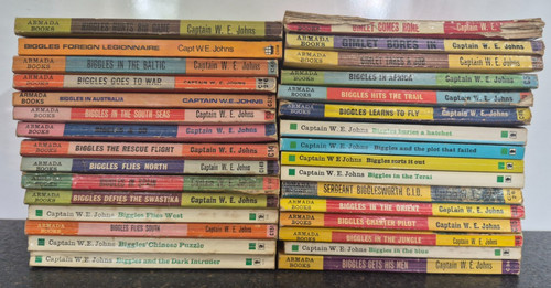 Biggles vintage paperback - biggles,