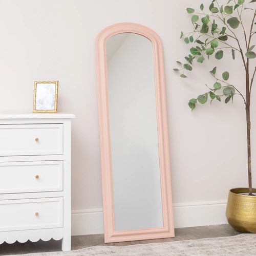 Full length pale - pale, pink