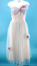 VTG Women's 50s Light Blue W/