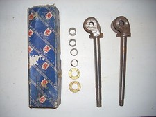 Singer Hunter 1500 Hunter saloons 1949-56 king pins and bushes