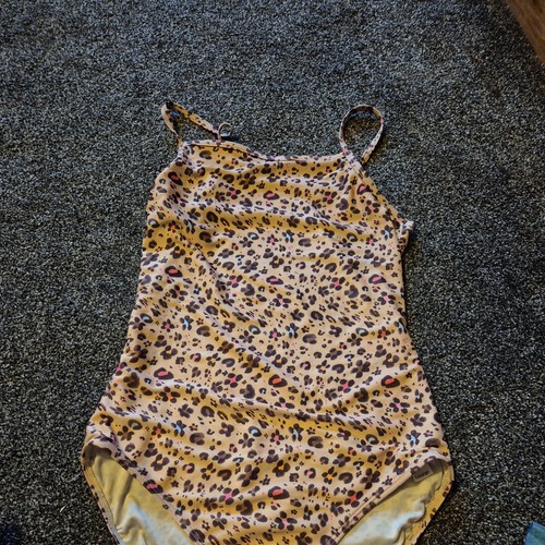 Swimming costume suitable for - suitable,
