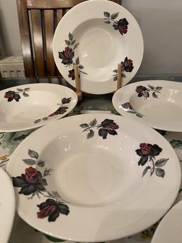 Royal albert masquerade soup - royal,