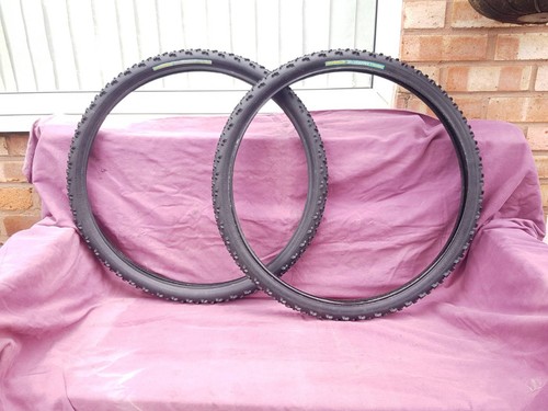 Pair retro s - of,
