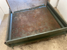 Tipping body and tailgate X