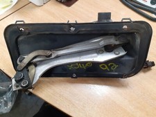 GENUINE JAGUAR XJ40 XJ6 WIPER
