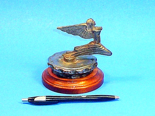 Antique automobile winged - automobile,