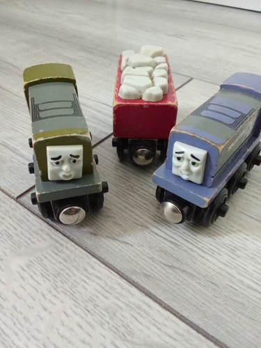 Splatter and dodge wooden - and,
