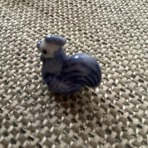 Blue and white - blue,
