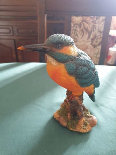 Highly detailed resin - detailed,