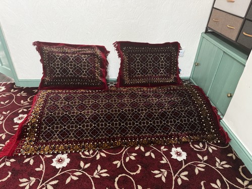 Afghan style majlis - majlis, floor