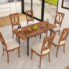 Extendable Dining Table Space