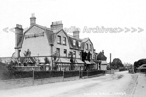 Hzz station hotel oulton - station,
