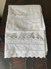 Vintage Wamsutta White Lace Trim Pillowcases Supercale Plus Made In USA x 2