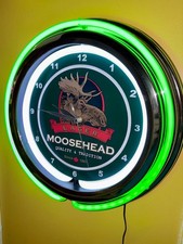 Moose Head Canada Beer Bar Man