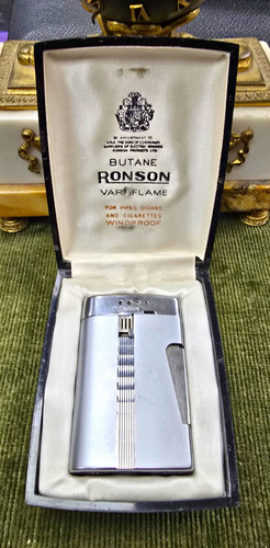 Vintage ronson varaflame - vintage,