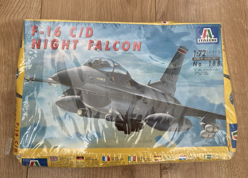 Italeri model kit 188 - model, f-16