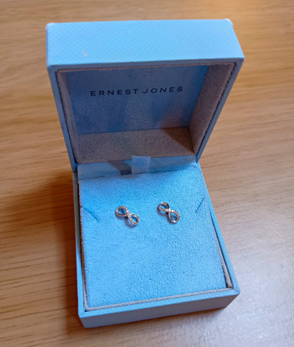 Ernest jones sterling silver - sterling,