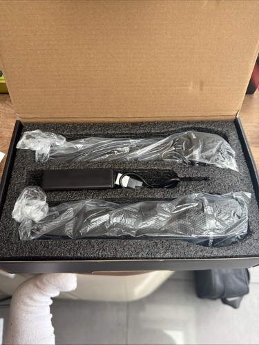Wireless microphones