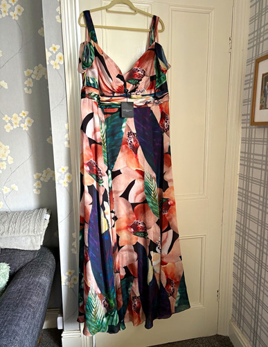 Bnwt forever unique london - bnwt,