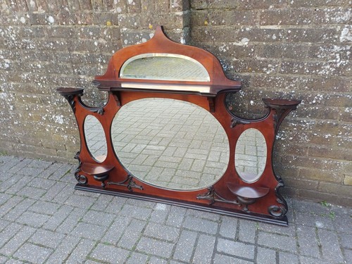 Massive victorian mahogany - massive,