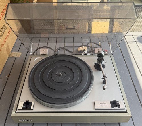Trio 1033 turntable - turntable,