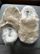 Fat Face Fur Mule Size 3/4