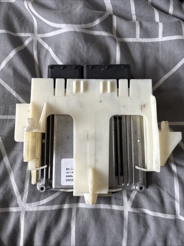 Bmw e90 330d ecu - bmw,