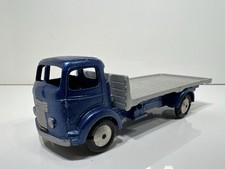Corgi Toys Commer 5 Ton Flat