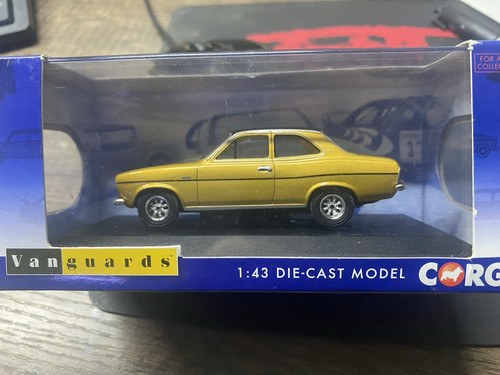 Corgi vanguards ford escort - corgi,