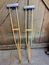 Vintage Crutches Wooden Halloween Props Unisex Retro Medical Adjustable