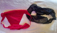 2 Bundle Knickers Cute Frilly Panties Lingerie  UK 8 XS   US 4 Red Black