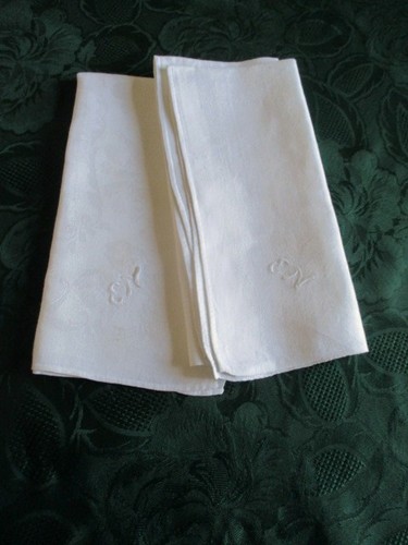 Vintage damask dinner - pr.,