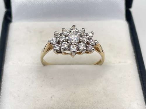 9ct gold hallmarked - gold, cubic