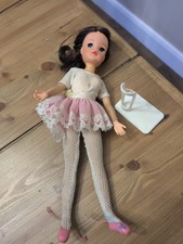 Vintage Sindy active Doll