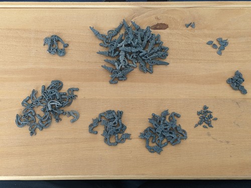 Tyranid termagant arm - termagant, bits