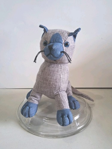 Dora designs blue tabby cat - designs",