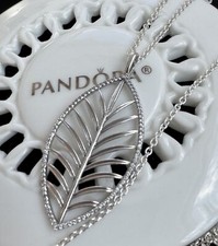 Authentic Pandora Palm Leaf