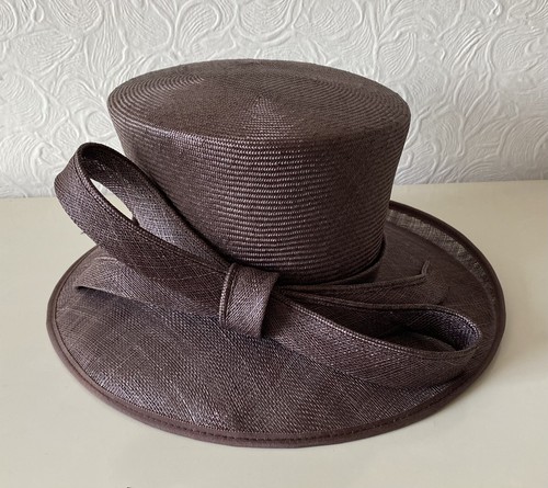 Whiteley ladies burgundy hat - whiteley,