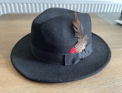 Maz black wool felt - black, hat