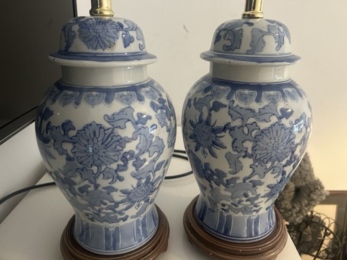 Pair oriental chinese - pair, of