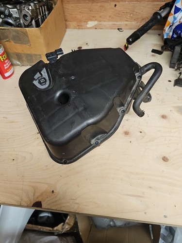 Triumph sprint st1050 - sprint, box