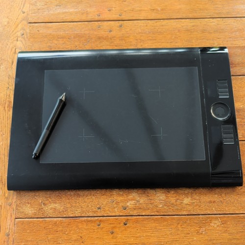 Wacom intuos ptk 840 - intuos, 4