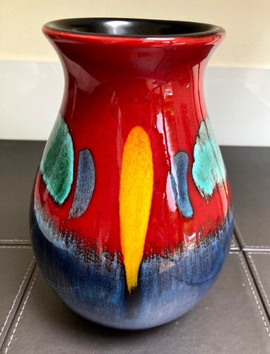 Poole pottery 22cm vase hand - pottery,