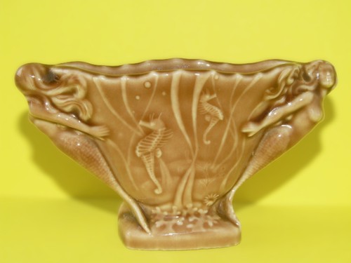Small vintage wade - vintage, vase