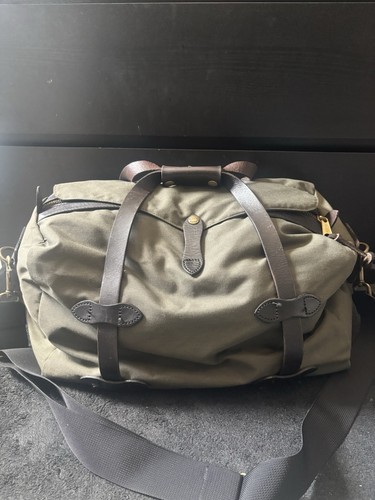 Rare filson lightweight duffle - rare,