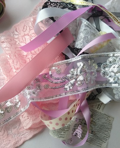 Lace ribbon trimmings - ribbon,