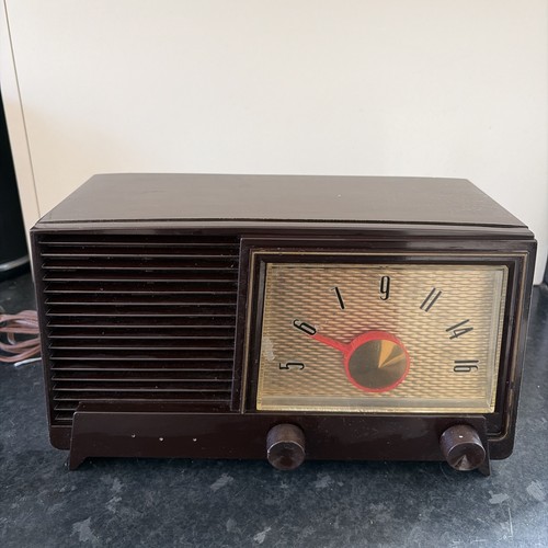 Silvertone vintage valve radio - vintage,