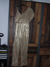 smart ladies champagne sequin